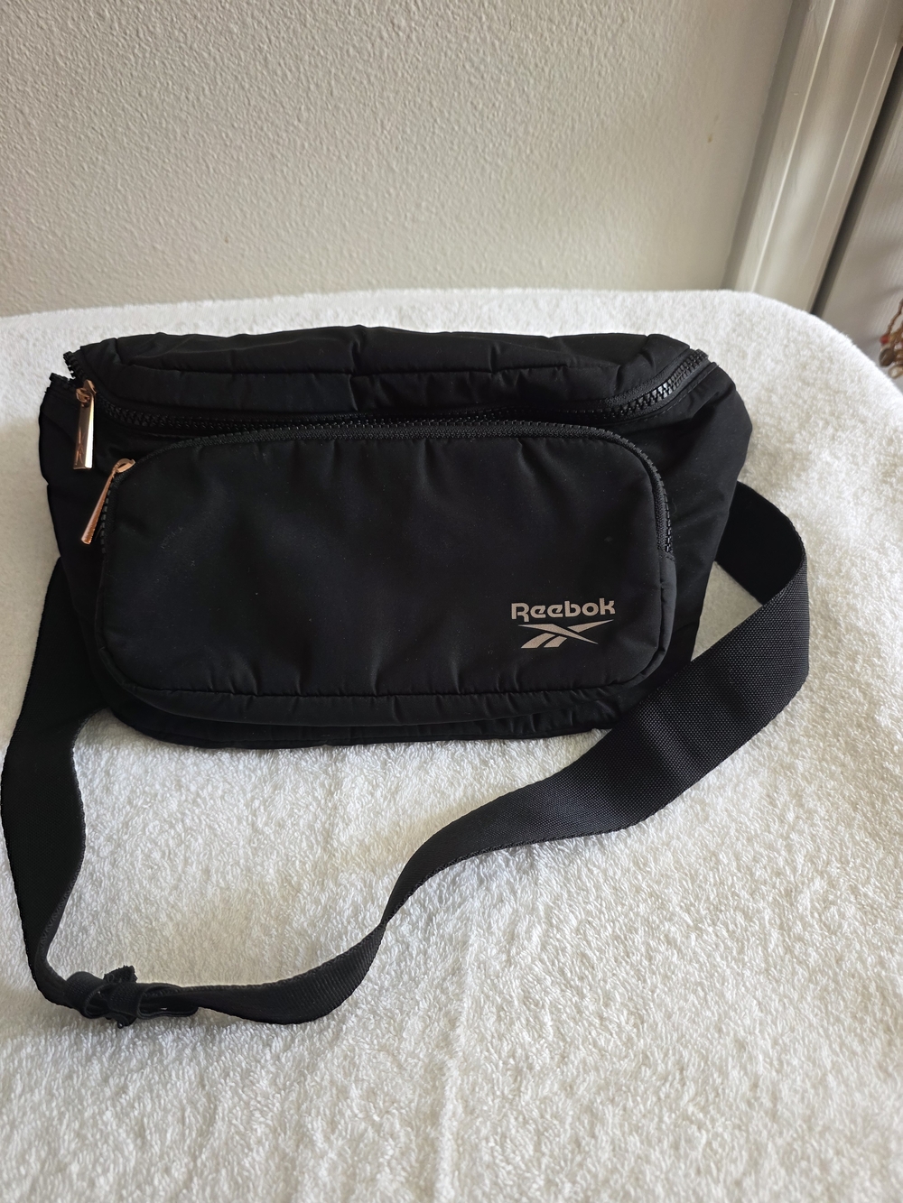 Reebok Black Crossbody Bum Bag -